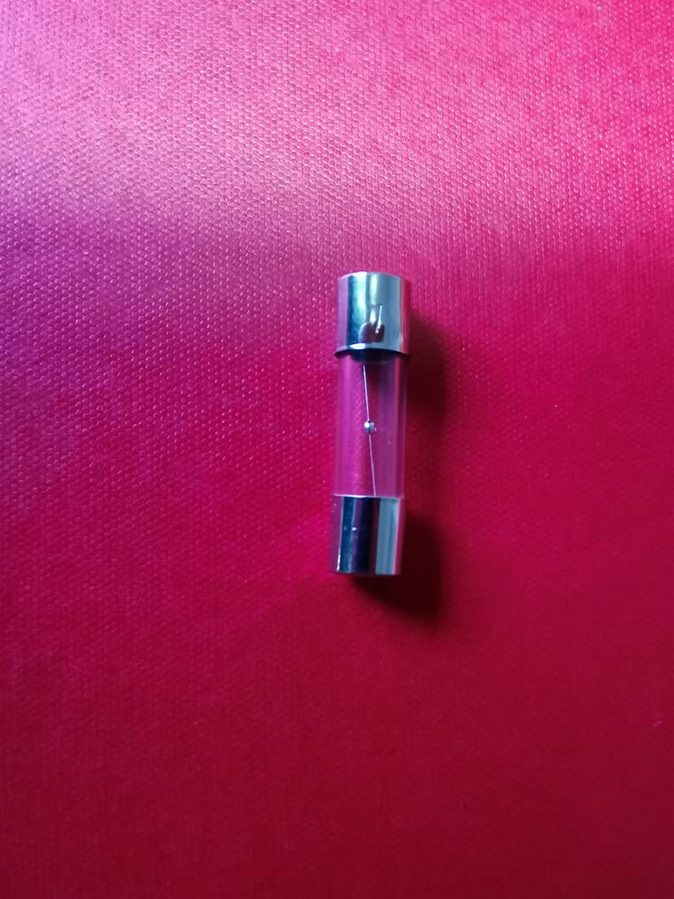 点球慢断保险管
