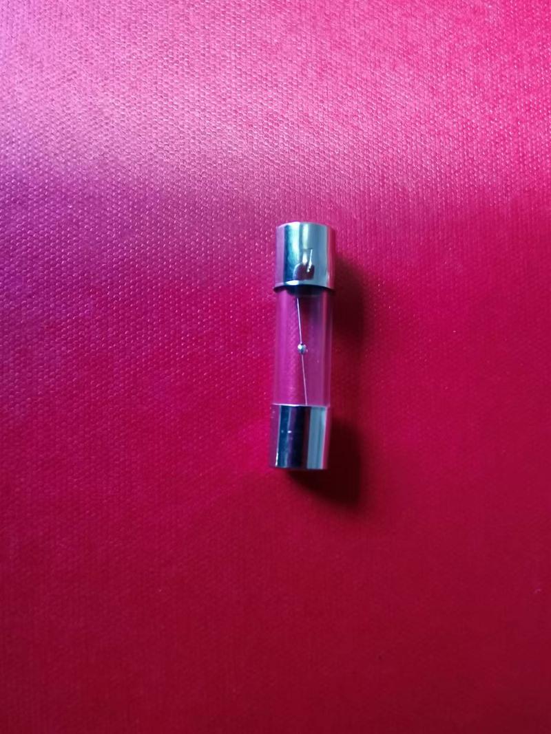 点球慢断保险管