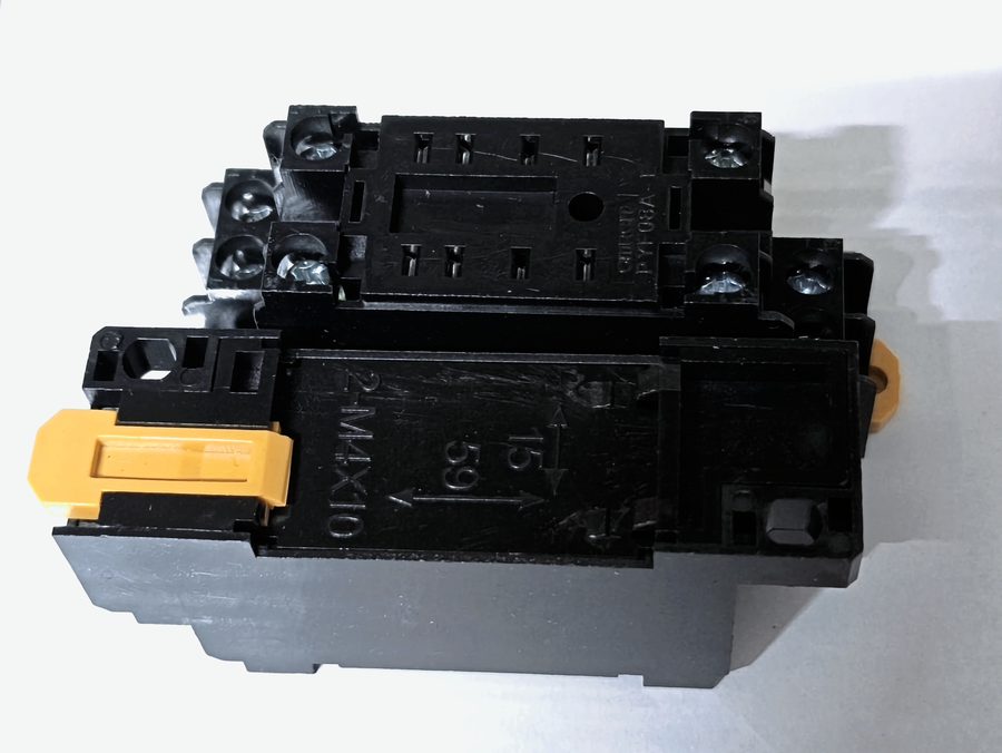 继电器座 PYF08A(52P)-E
